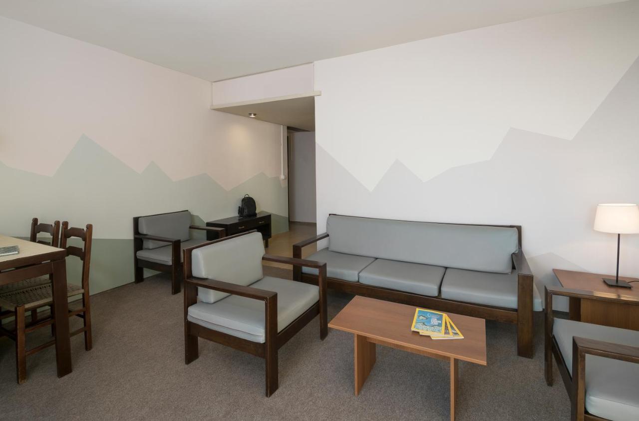 Marina Alimos Hotel Apartments Athens Ngoại thất bức ảnh