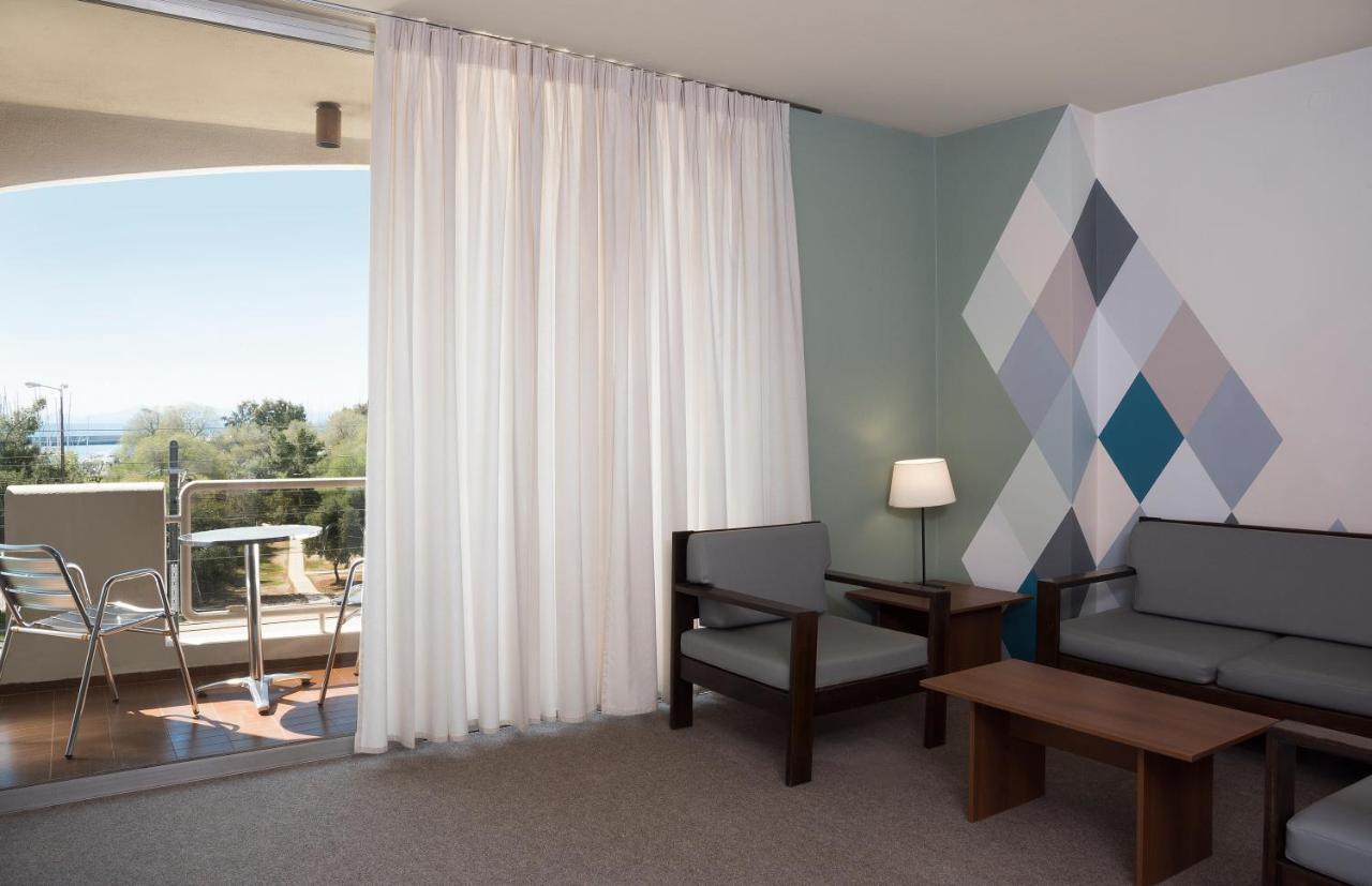 Marina Alimos Hotel Apartments Athens Ngoại thất bức ảnh