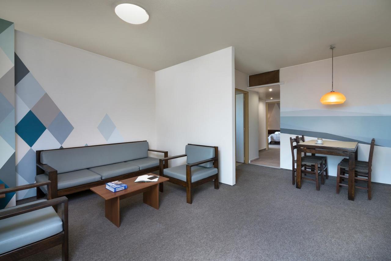 Marina Alimos Hotel Apartments Athens Ngoại thất bức ảnh